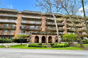 500 Redondo Dr, Downers Grove, IL 60516 - Photo 45