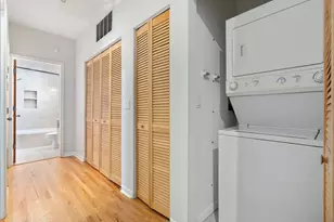 1460 W Ohio St, Chicago, IL 60642 - Photo 13