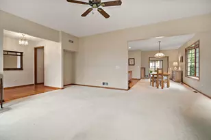 21205 Arbour Walk Dr, Frankfort, IL 60423 - Photo 9