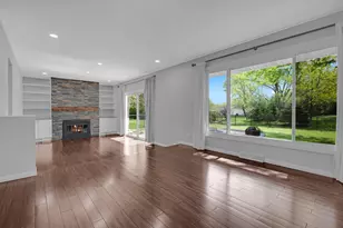 3755 Lexington Dr, Hoffman Estates, IL 60192 - Photo 5