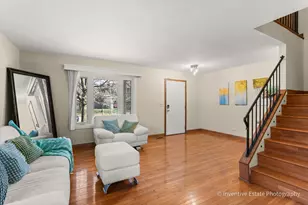 3128 Quincy Ln, Aurora, IL 60504 - Photo 3
