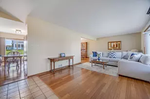 9001 178th St, Tinley Park, IL 60487 - Photo 3