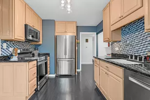 744 Old Barn Rd, Lake Barrington, IL 60010 - Photo 19