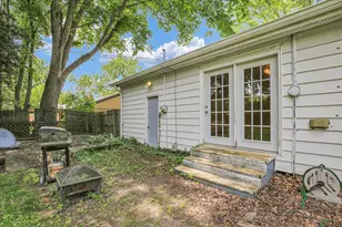 1108 S Mattis Ave, Champaign, IL 61821 - Photo 19