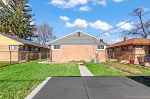 3304 Wilcox Ave, Bellwood, IL 60104 - Photo 19