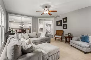 1308 Woodberry Dr, Mahomet, IL 61853 - Photo 11