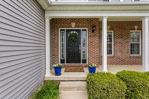 1308 Woodberry Dr, Mahomet, IL 61853 - Photo 7