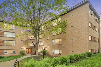 6146 N Damen Avenue #3H, Chicago, IL 60659 - Photo 1