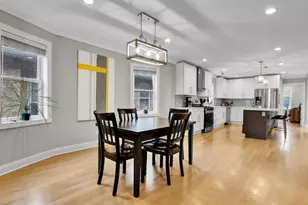 5719 W Dakin St, Chicago, IL 60634 - Photo 7