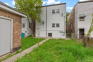 2124 Harvey Ave, Berwyn, IL 60402 - Photo 23