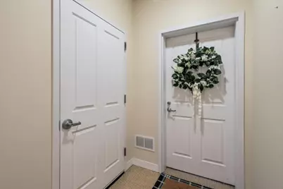 977 Harris Road #34, Grayslake, IL 60030 - Photo 21