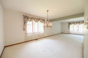 15606 New England Ave, Oak Forest, IL 60452 - Photo 3
