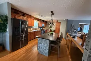 7758 Ray Ct, Roscoe, IL 61073 - Photo 3