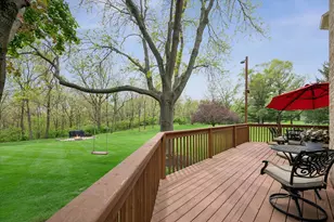 2 Fenview Ct, Oakwood Hills, IL 60013 - Photo 39