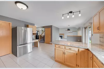 1432 Northfield Meadows Boulevard, Bourbonnais, IL 60914 - Photo 7