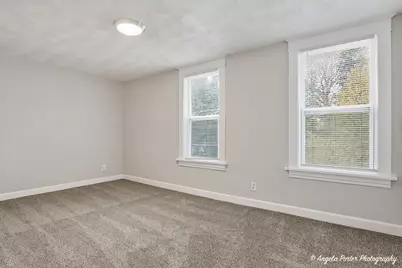 937 N County Street, Waukegan, IL 60085 - Photo 9
