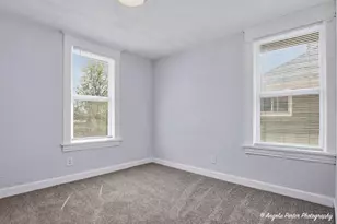 937 N County St, Waukegan, IL 60085 - Photo 11