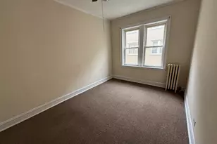 2140 S Gunderson Ave, Berwyn, IL 60402 - Photo 11