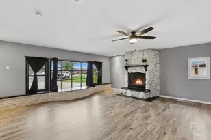 235 E 2740 S Rd, Kankakee, IL 60901 - Photo 9