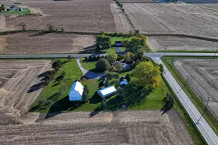 12495 Grove Rd, Minooka, IL 60447 - Photo 3