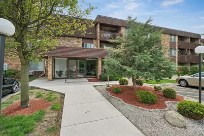 940 E Old Willow Road #307, Prospect Heights, IL 60070 - Photo 1