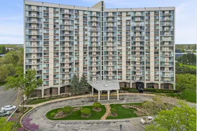 40 N Tower Road #14L, Oak Brook, IL 60523 - Photo 1