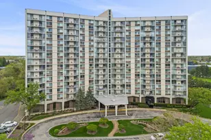 40 N Tower Rd, Oak Brook, IL 60523 - Photo 1