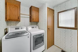 633 Mohawk Trail, Marengo, IL 60152 - Photo 13