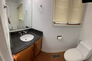 1401 Knoll Dr, Naperville, IL 60565 - Photo 13