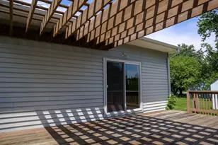 1207 W Dianne Ln, Mahomet, IL 61853 - Photo 25