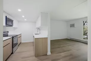 255 S West Ave, Elmhurst, IL 60126 - Photo 5