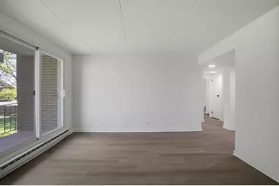 255 S West Avenue #310, Elmhurst, IL 60126 - Photo 13