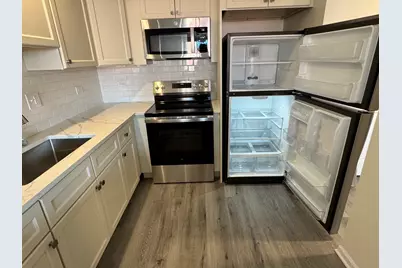 151 N Kenilworth Avenue #4G, Oak Park, IL 60301 - Photo 9