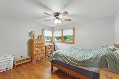 430 E Dent Street, Gilman, IL 60938 - Photo 21