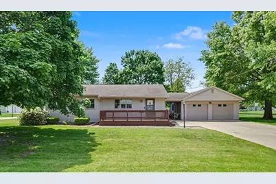 430 E Dent Street, Gilman, IL 60938 - Photo 3