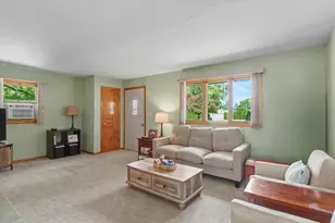 430 E Dent St, Gilman, IL 60938 - Photo 5