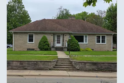 209 W 2nd Street, Prophetstown, IL 61277 - Photo 1