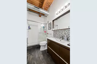 225 W Huron Street #419, Chicago, IL 60654 - Photo 13