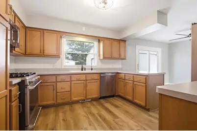 6650 Pavillion Road, Yorkville, IL 60560 - Photo 7