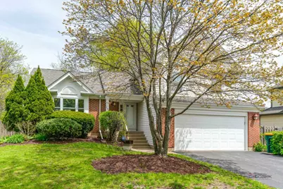 130 Newfield Court, Buffalo Grove, IL 60089 - Photo 1