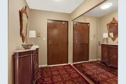 4050 Dundee Road #105, Northbrook, IL 60062 - Photo 3