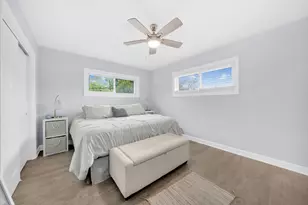 3816 Howard St, Skokie, IL 60076 - Photo 15