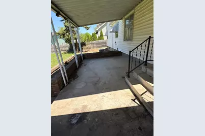 109 N 3rd Street, Hartsburg, IL 62643 - Photo 13