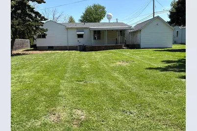 109 N 3rd Street, Hartsburg, IL 62643 - Photo 5