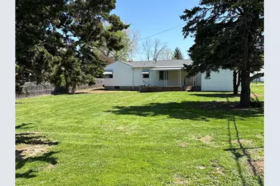 109 N 3rd Street, Hartsburg, IL 62643 - Photo 7