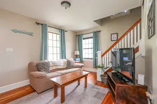 205 W 6th St, Aroma Park, IL 60910 - Photo 9