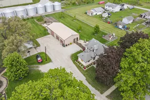 205 W 6th St, Aroma Park, IL 60910 - Photo 3