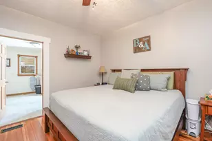 205 W 6th St, Aroma Park, IL 60910 - Photo 17