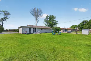 2091 W State Route 102, Bourbonnais, IL 60914 - Photo 35