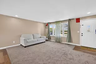 2091 W State Route 102, Bourbonnais, IL 60914 - Photo 5